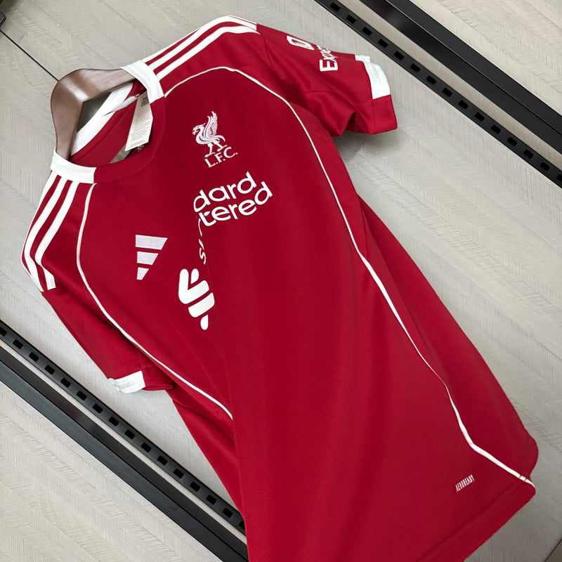 Camisa Liverpool 25/26 - Versão Torcedor - Lançamento
