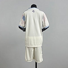 Kit Infantil Aston Villa  25/26 - Lançamento